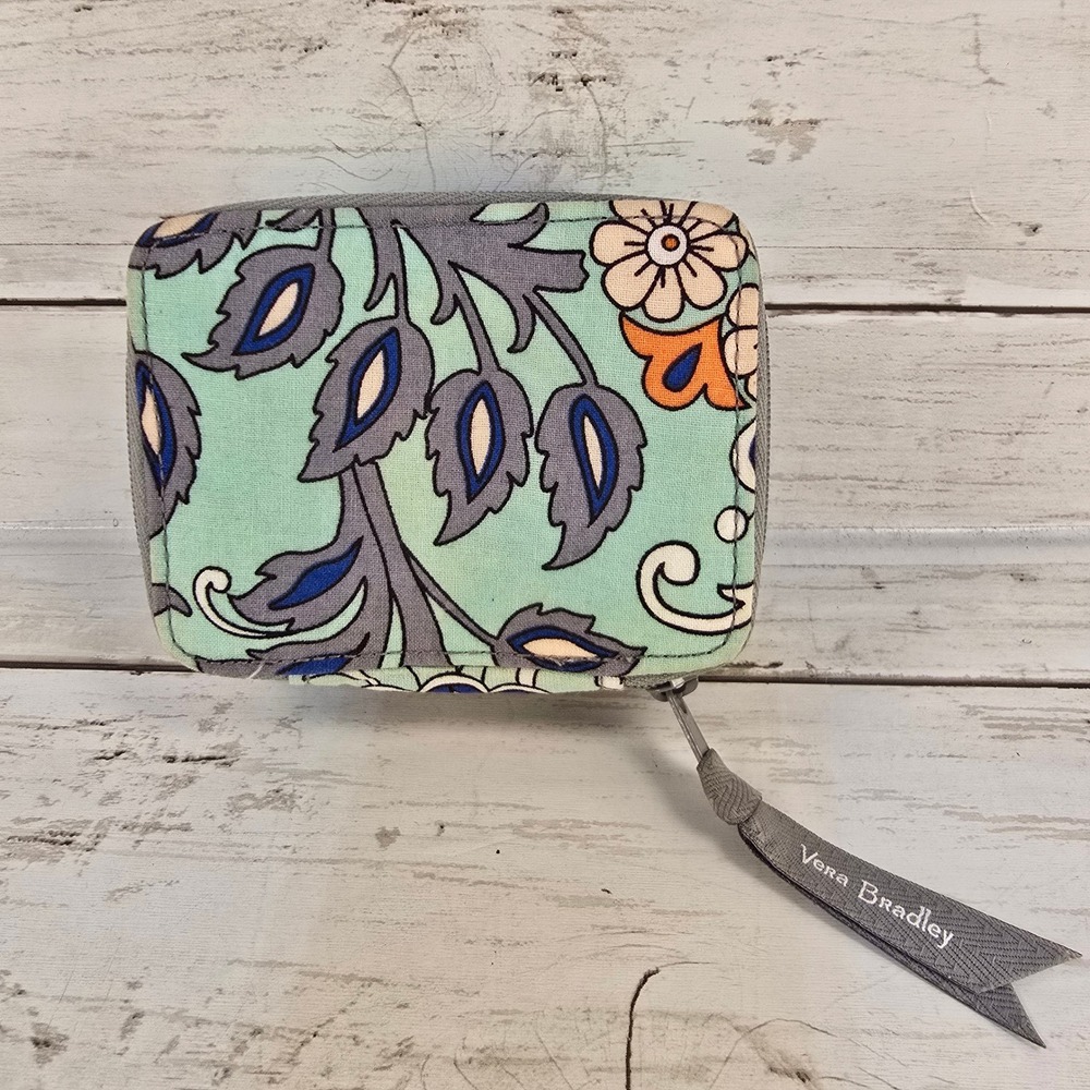 Vera Bradley Pill Case‎ Organizer Floral Paisley Mint Grey Travel Medicine Bag